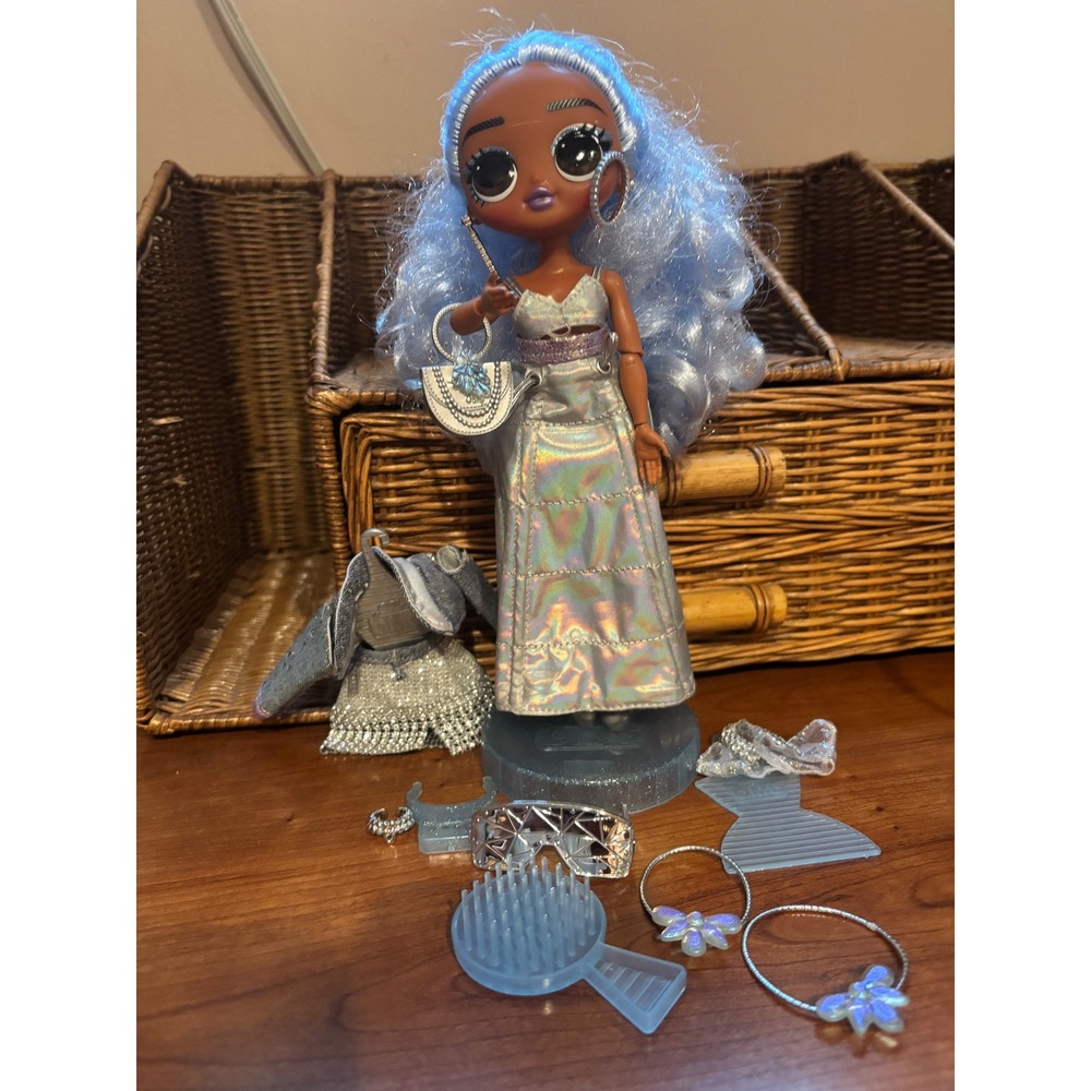 LOL Surprise OMG World Travel City Babe Fashion Doll with Accessories Blue Hair